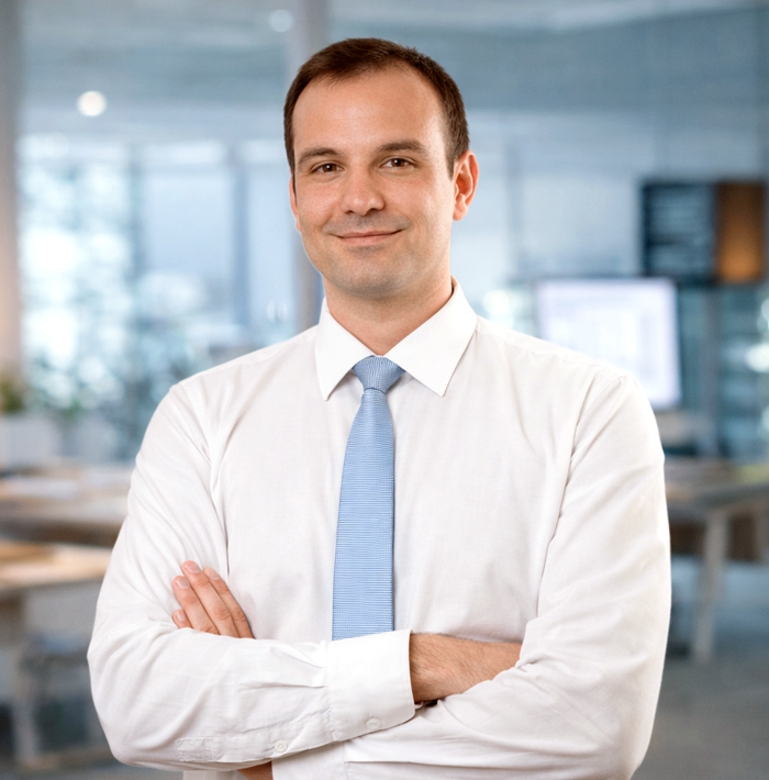 Damián Miñaur Guajardo | Fundador CEO Hámelin Creative