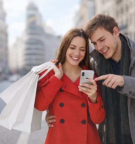 Nueva campaña publicitaria 2026 donde se destaca el arte de atraer clientes a través del branding